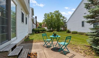 668 Boston Ct, Ann Arbor, MI 48103