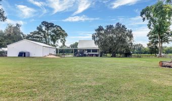 1098 Charles Marks Rd, Arnaudville, LA 70512