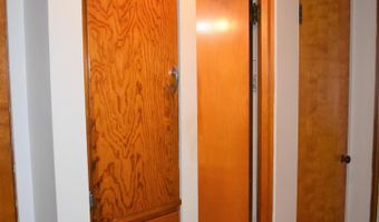 916 3Rd Ave, Ackley, IA 50601