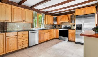 12 Rustic Acres Dr, Glocester, RI 02814