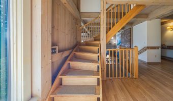 742 Eagle Lake Rd, Bar Harbor, ME 04609