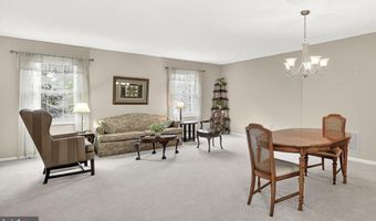 7504 WESTLAKE Ter 25, Bethesda, MD 20817