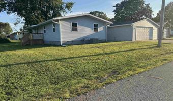 633 N E St, Albia, IA 52531