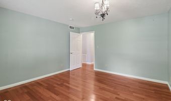 151 South St, Southport, IN 46227