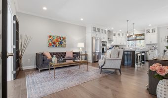 39 Brentwood Cir 39, Danbury, CT 06810