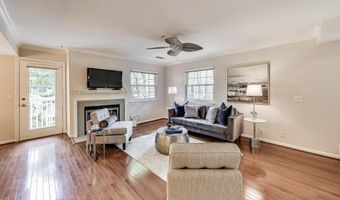 5821 INMAN PARK Cir 400, Rockville, MD 20852