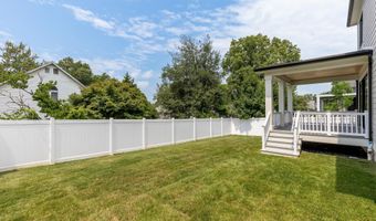 9512 FOREST Rd, Bethesda, MD 20814