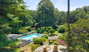 316 Leetes Island Rd, Branford, CT 06405