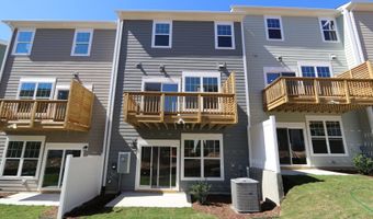 2724 Hunter Woods Dr, Apex, NC 27502