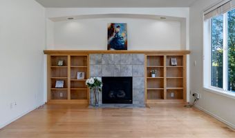 16985 NW SHADOW HILLS Ln, Beaverton, OR 97006
