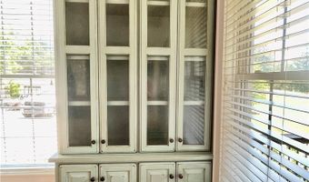 156 Lake Oglethorpe Dr, Arnoldsville, GA 30619