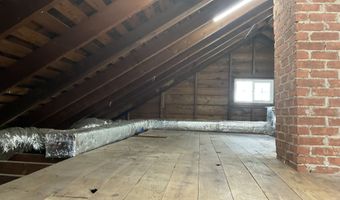 37 Westminster St, Hamden, CT 06518