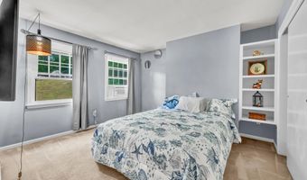 116 Homestead Ln 116, Brookfield, CT 06804