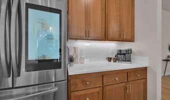 1004 S 46TH St, Springfield, OR 97478