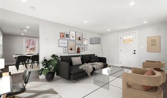 11 Hornbine St, Cranston, RI 02919