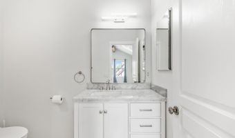 1235 NW Fort Clatsop St, Bend, OR 97703