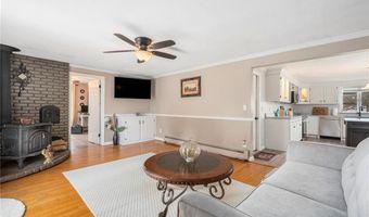 166 Gervais St, Coventry, RI 02816