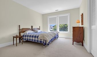 634-640 East Ave, Bay Head, NJ 08742