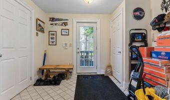 823 Washington St, Bath, ME 04530