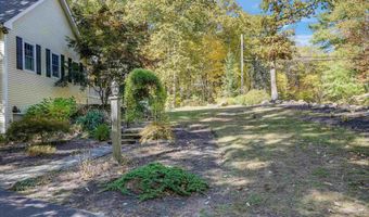 10 Barrington Dr, Bedford, NH 03110