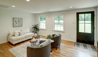 1038 SMITH Rd, Afton, VA 22920