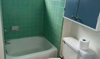 32 N School St 1, Honolulu, HI 96817