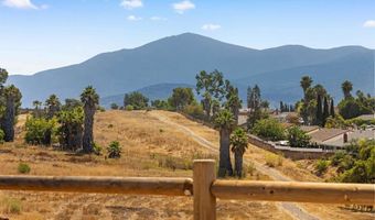 8808 Leigh Ave, Spring Valley, CA 91977