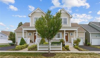 15 Morningside Dr, North Kingstown, RI 02852