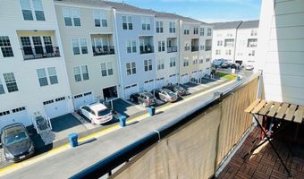 42699 WARDLAW Ter, Ashburn, VA 20147