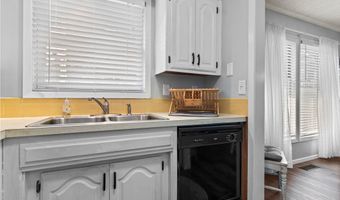 10 Victoria Ln, Bella Vista, AR 72715