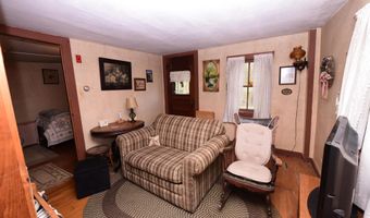 211 High St, Albany, NH 03818