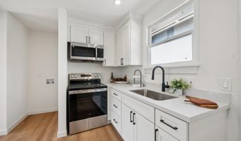 3239 Briggs Ave, Alameda, CA 94501