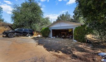 18371 View Point Dr, Anderson, CA 96007