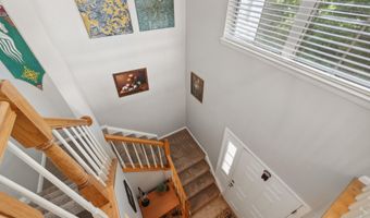 44192 MOSSY BROOK Sq, Ashburn, VA 20147