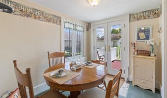 215 W Main St, Bloomfield, IN 47424