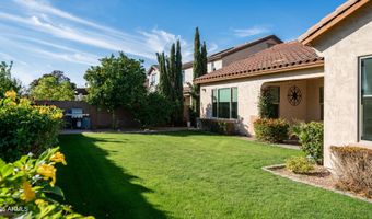 561 W YELLOWSTONE Way, Chandler, AZ 85248