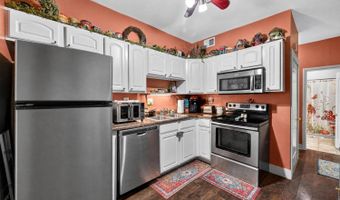 173 Market St, Aurora, IN 47001