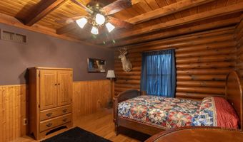 602 SE 13TH St, Aledo, IL 61231