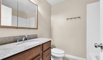 4853 Colony Dr, Camarillo, CA 93012
