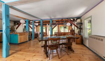 18 Spring Rd, Albany, NH 03818