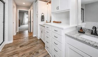 1334 N 161st Ter, Basehor, KS 66007