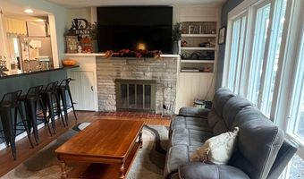 89 Woodlawn Dr, Batesville, IN 47006