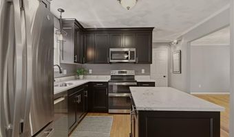 431 Sampan Ave, Jamestown, RI 02835