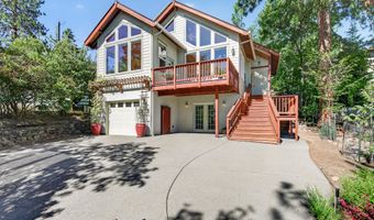 307 Hillcrest St, Ashland, OR 97520