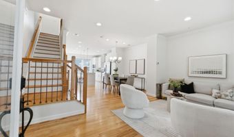 1149 S MONROE St, Arlington, VA 22204
