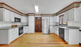 158 Lakeover Dr, Athens, GA 30607