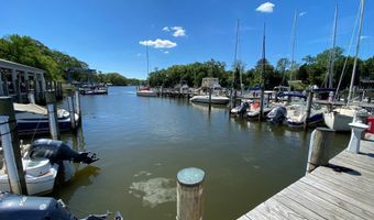 744 MATCH POINT Dr, Arnold, MD 21012