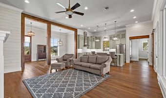 21 Ceaser Cir, Benton, LA 71006