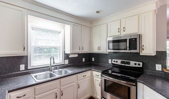 316 Tower Hill Rd, Appomattox, VA 24522