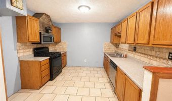 403 Staples St, Alice, TX 78332